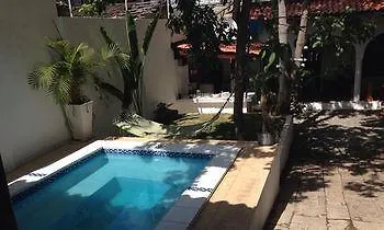 Island Life Hostel سانتو دومينجو